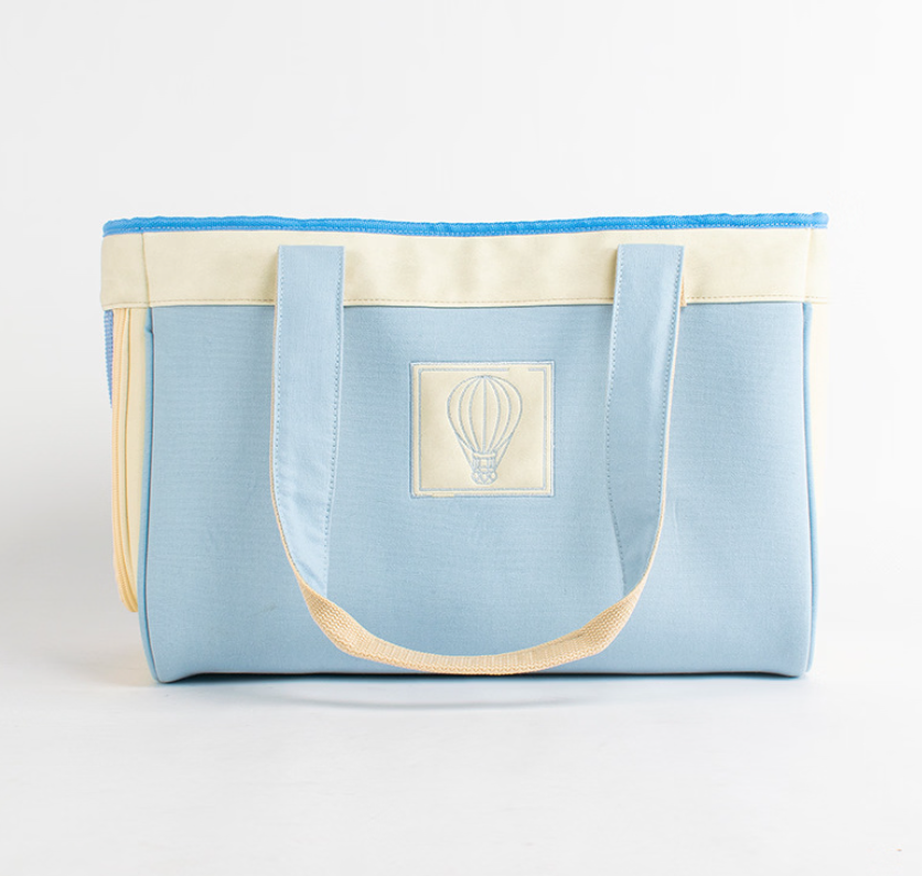 Fashionable out-Going Portable Takeaway Diagonal Breathable Dog Cat Pet Carrier